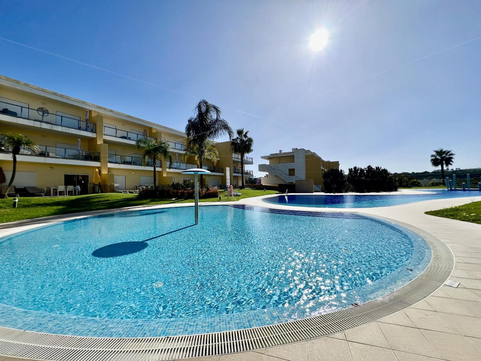 Paradise By Homing Appartement